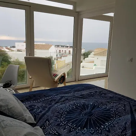 Ventana A Playas Y Acantilados De Conil Appartement
